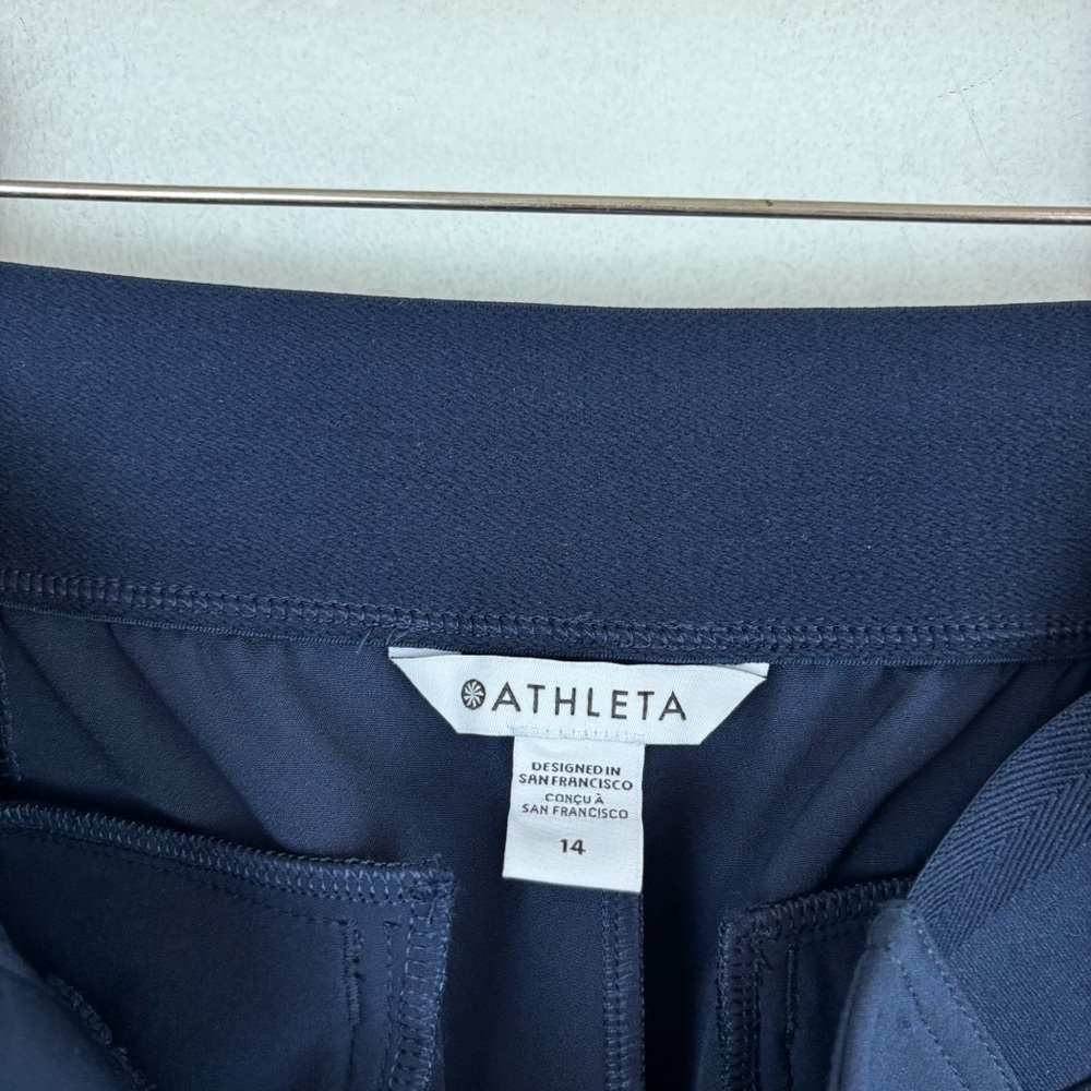 Athleta Endless High Rise Cargo Navy Blue Pants Sz 14 - Picture 9 of 11